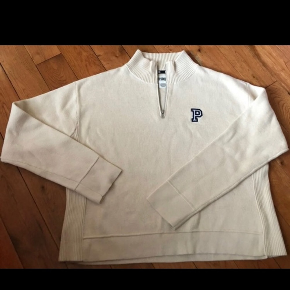Women's Vs Pink Sweater
